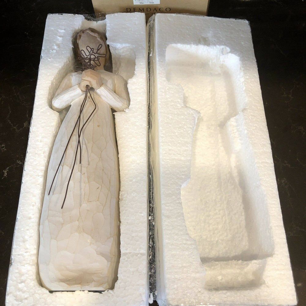 2004‎ Demdaco Susan Lordi Willow Tree Angel - Grateful Figurine 8-3/4" 26147